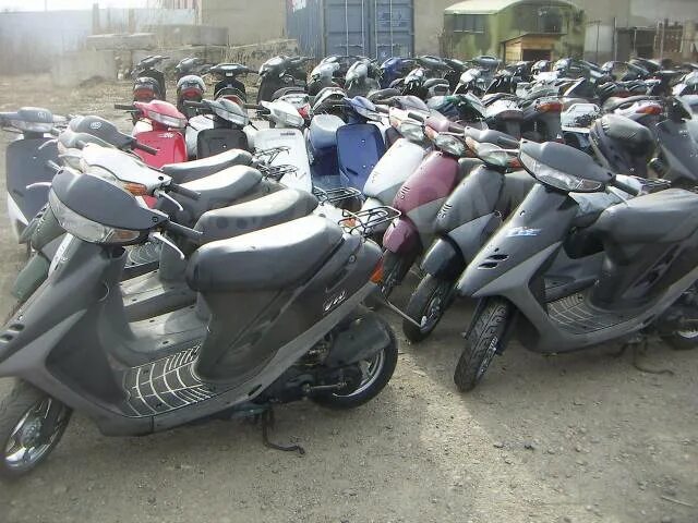 Продается скутер. Мопед 4 скорости дельта. Авито белгородская область мопеды бу. Продается скутер. Мопед альфа за 10000.