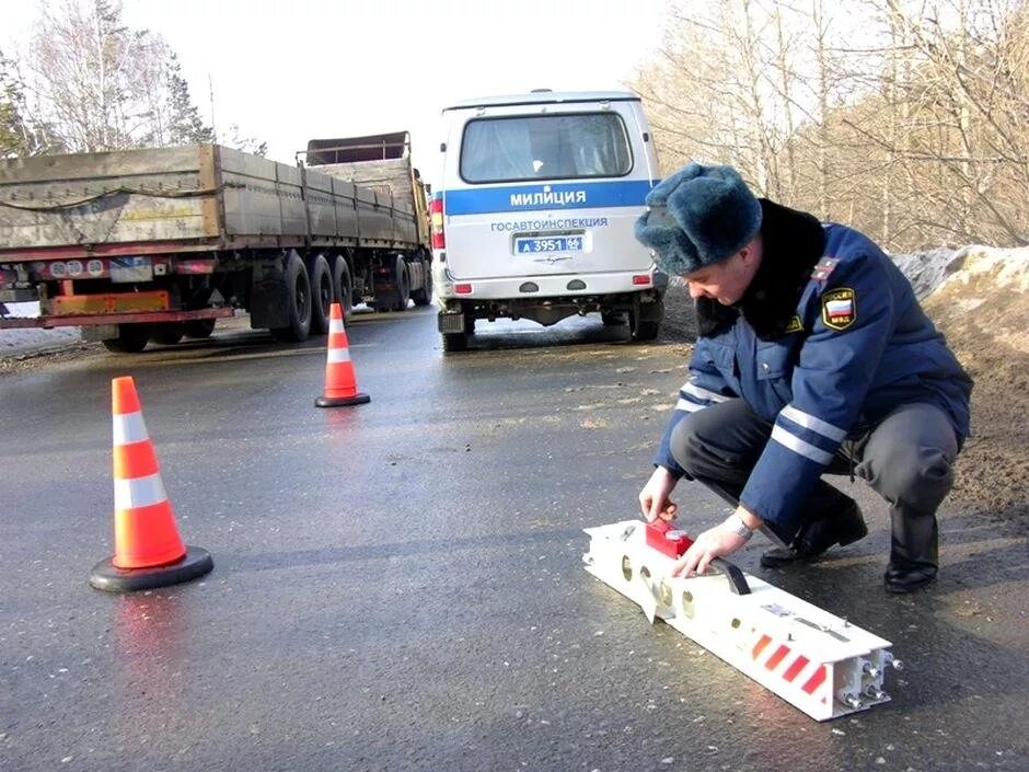 День дорожной службы. Служба дорожной инспекции и организации движения. Служба дорожного надзора ГИБДД. День дорожного надзора ГАИ. День дорожной инспекции и организации движения ГИБДД.