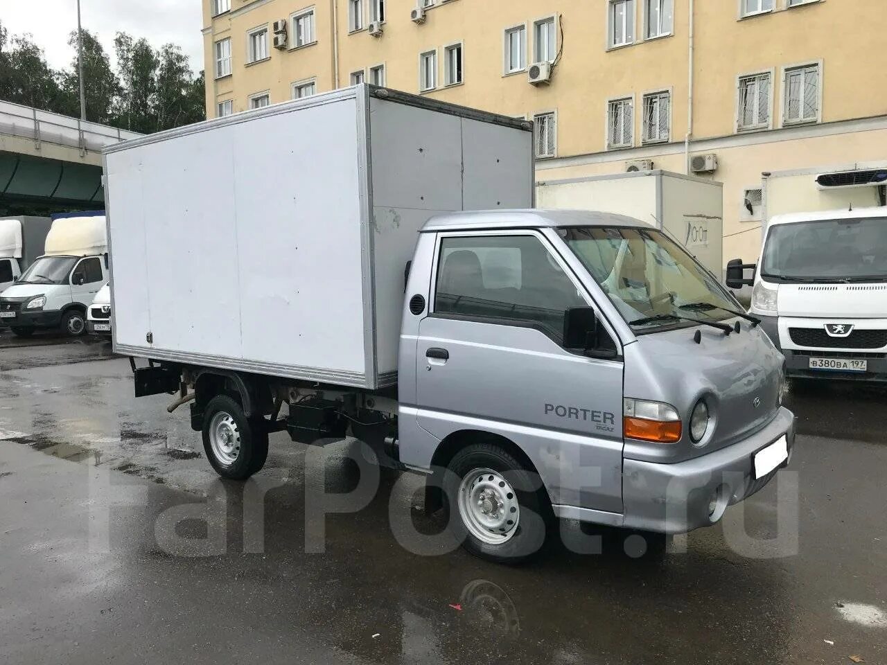 Hyundai Porter 2012 2,5. Изотерм Хендай Портер1.3 тонны. Хендай Портер 2012 года. Хендай Портер 2 2017 года. Хендай б у в россии