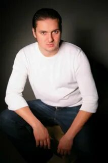 Актер таранов