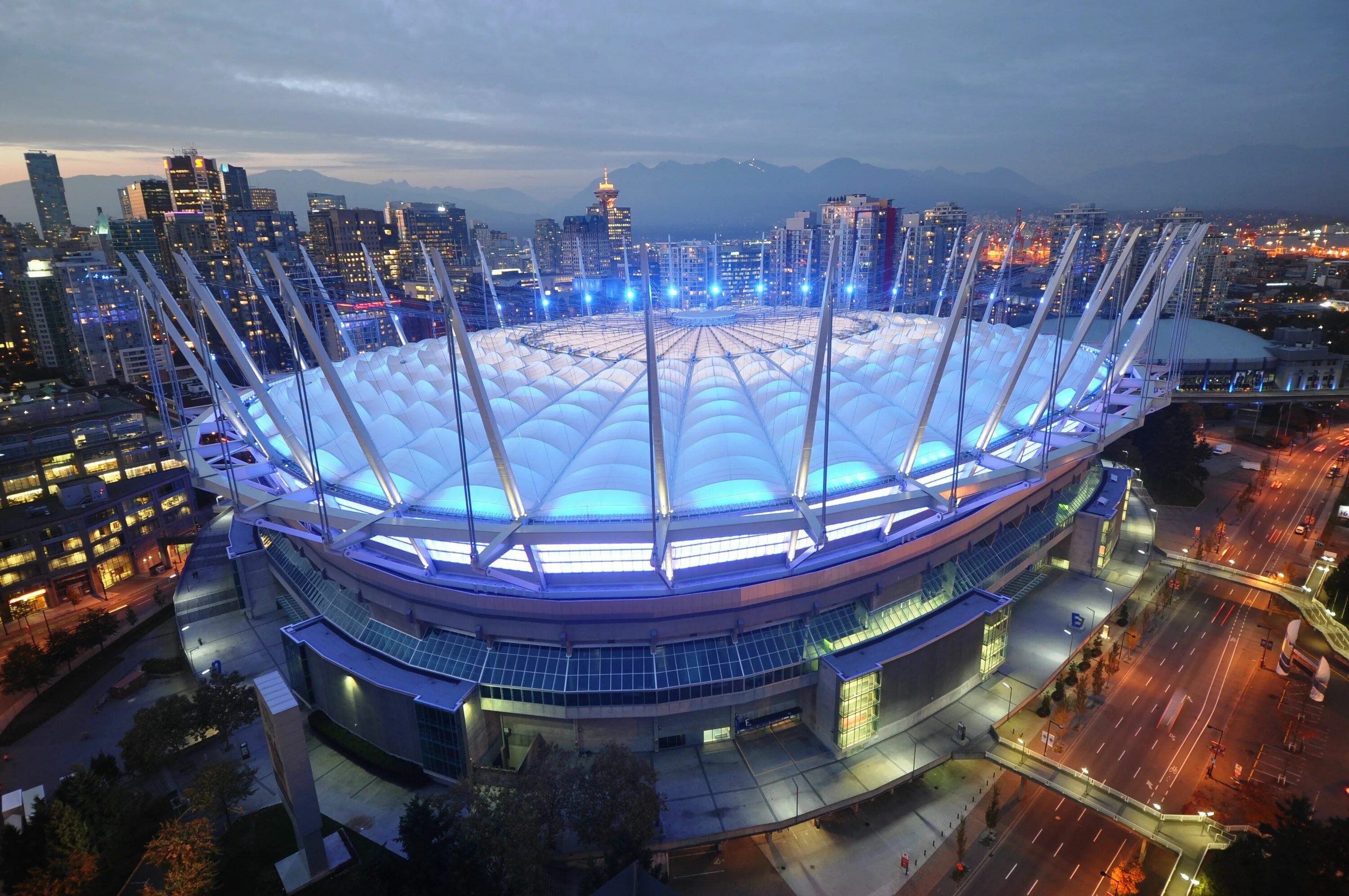 Stadion news. Би-си Плэйс Ванкувер. Ванкувер стадион. Стадион би си Плэйс в Ванкувере. Ванкувер стадион би-си Плэйс в 2010.