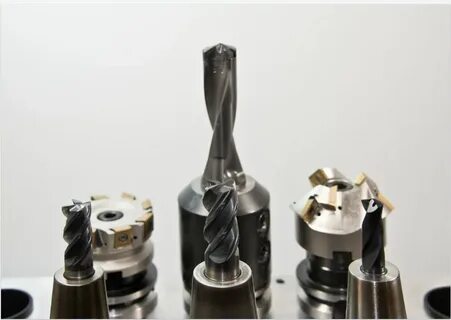 Drilling tool