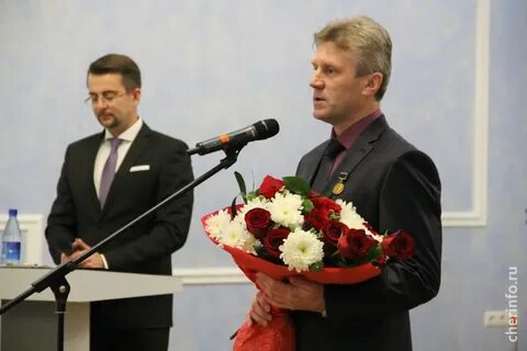 Руководитель октября