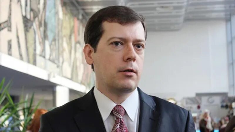 Бондаренко Вячеслав - автор, ознакомиться с книгами "Отчий дом"