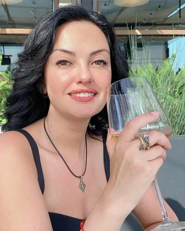 Gaiane асламазян. Гаяне асламазян. Асламазян армянка. Gayane aslamazyan. Гаяне асламазян.