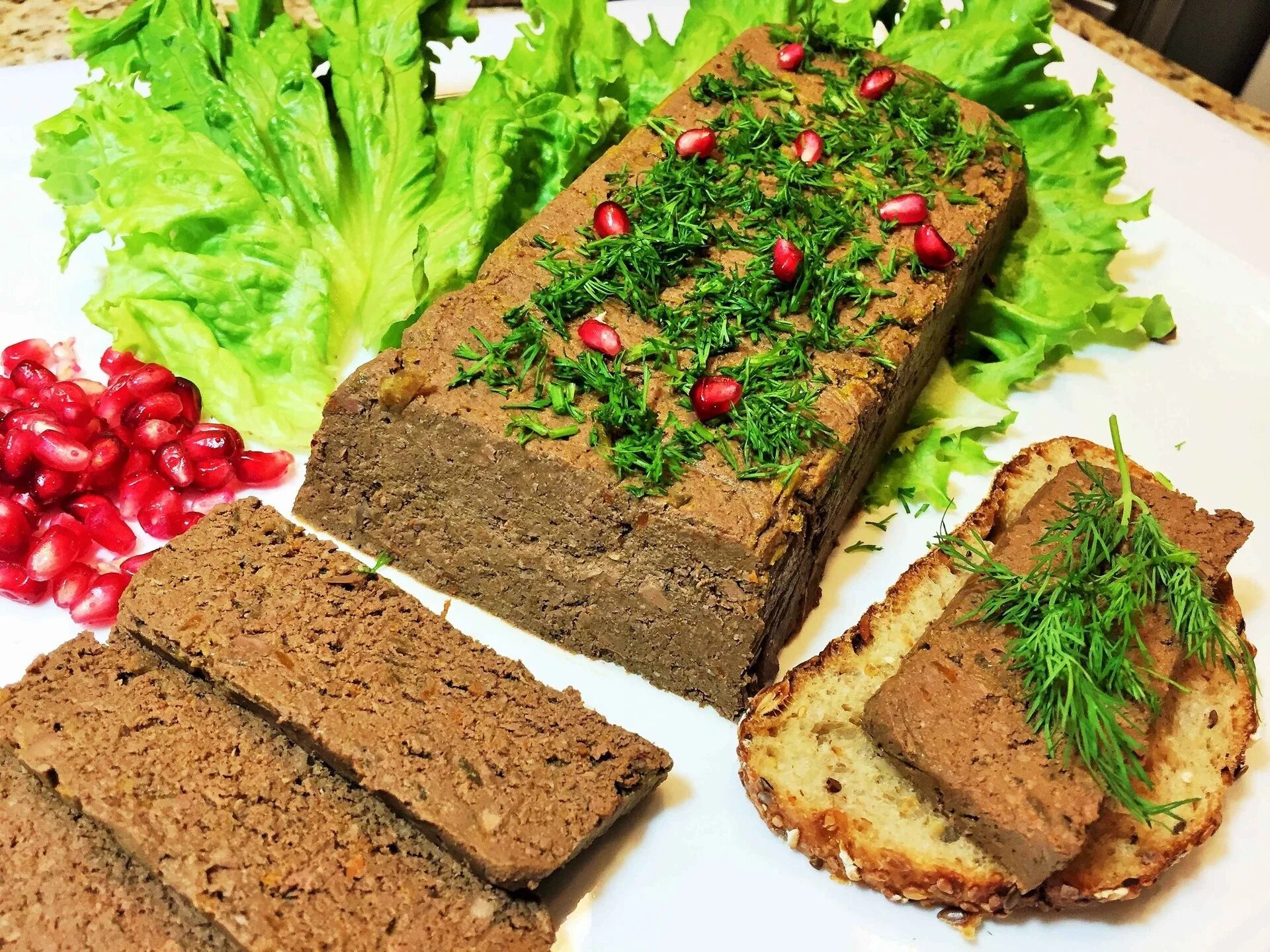 Рецепт вкусного паштета из печени. Печеночный паштет ,(куриной печени). Печёночный паштет из куриной печени. Паштет ИЖ куриной печени. Gаштет из куриной печени.