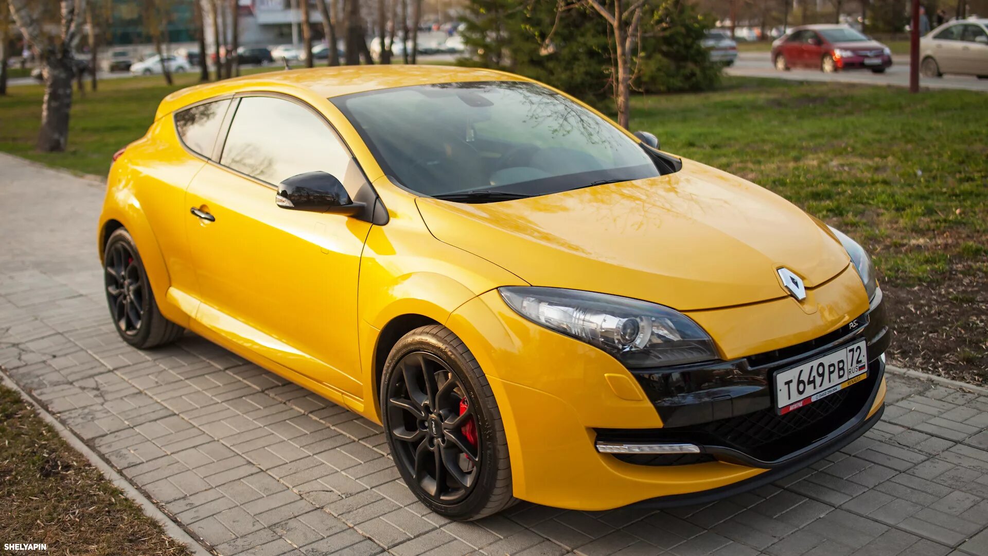 Меган 3 драйв. Рено меган rs 3. рено меган рс 2х22. renault megane rs 2013. меган 2 rs.