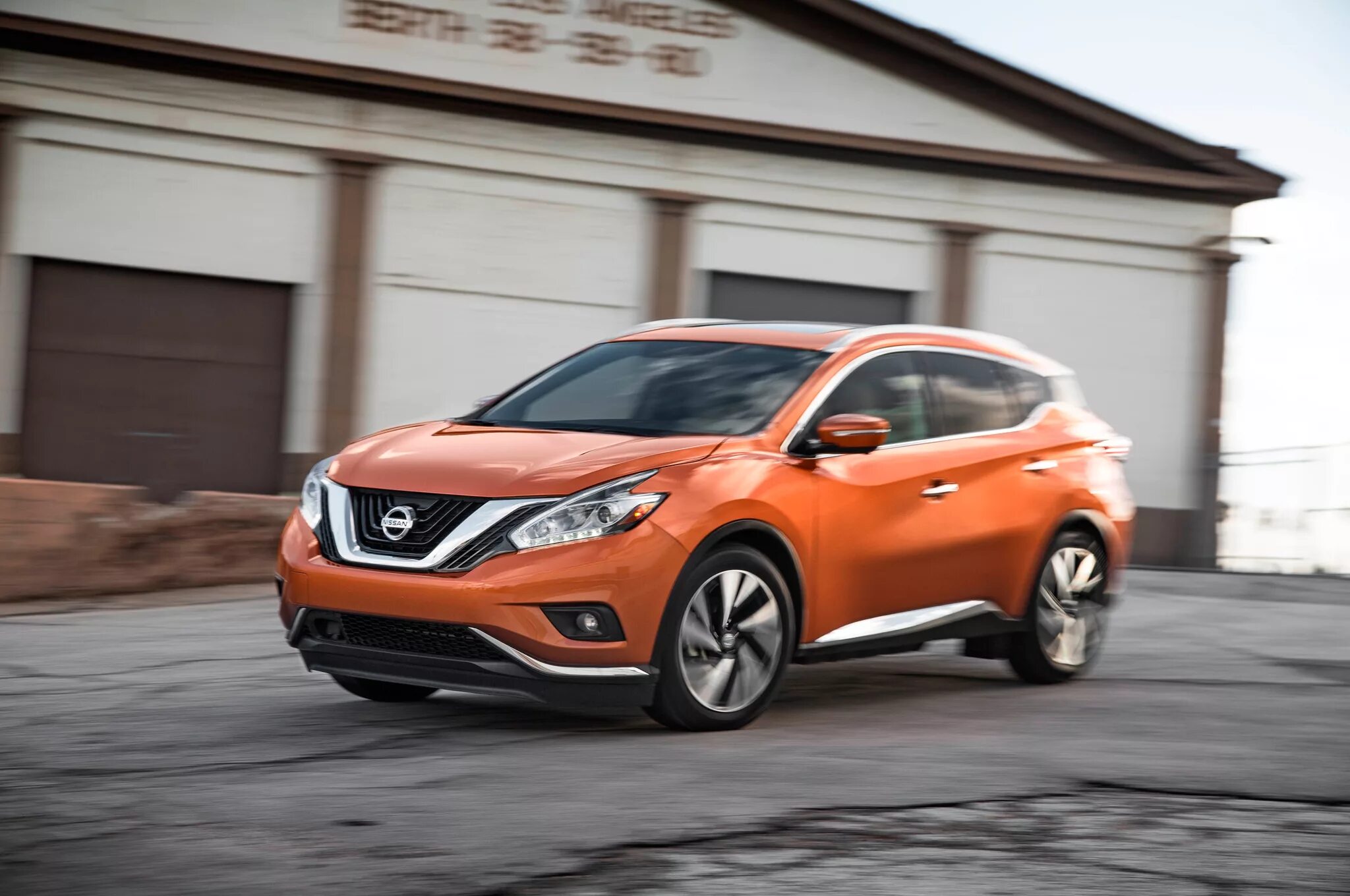 Кроссовер 2015. Nissan Murano 2015. Ниссан Мурано 2015 года. Nissan 2015. Ниссан 2015 года.