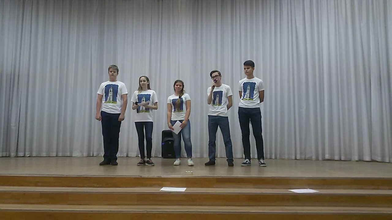 Директора школ сарова. Школа 13 саров. школа 13 саров фото. старая 13 школа саров. 13 школа саров внутри.