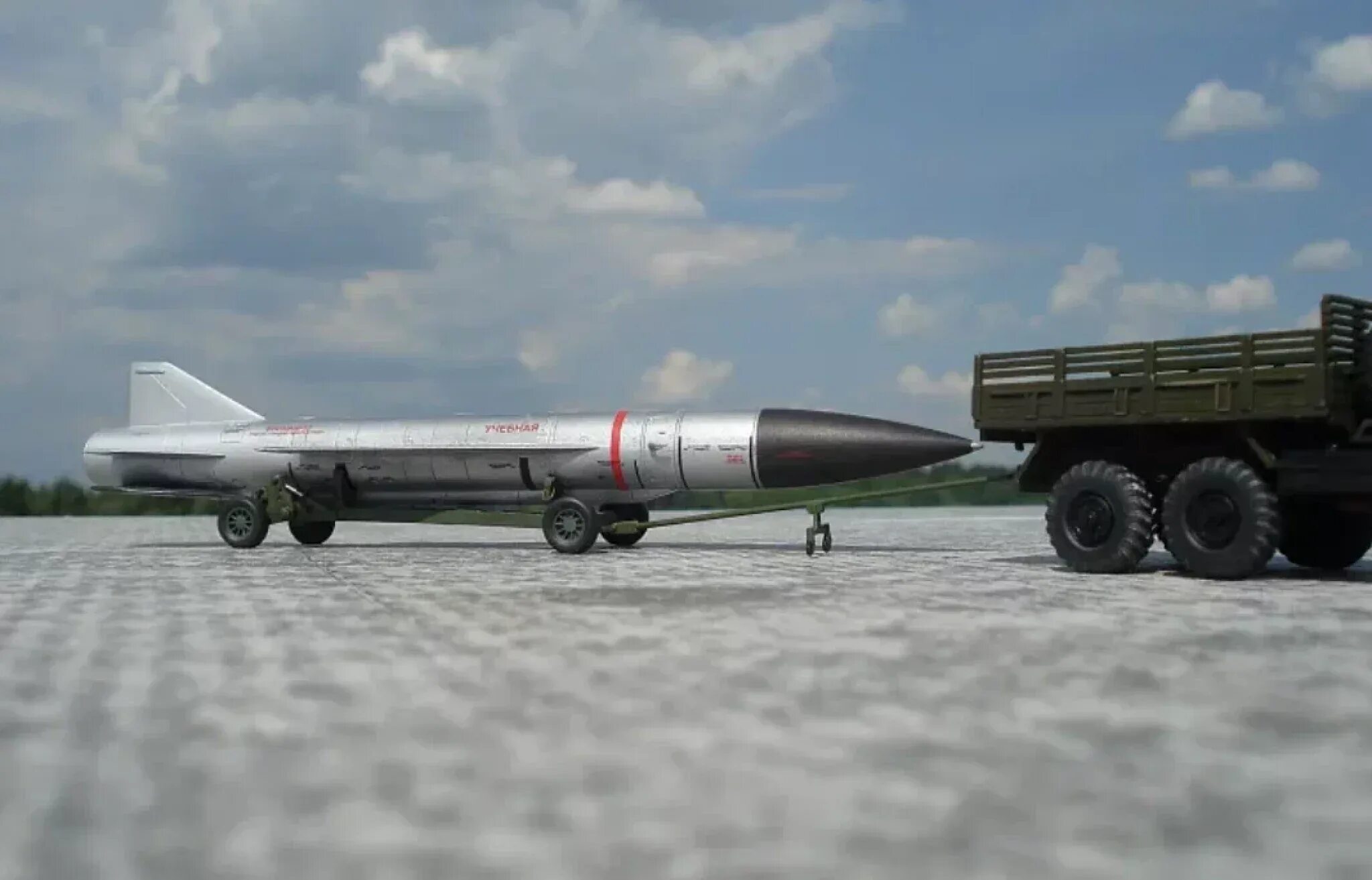 Х-22 крылатая ракета. Х-22 крылатая ракета характеристики. Ракета х22 характеристики точность. Ракета х-22 буря. Ту-22м сверхзвуковой самолёт.