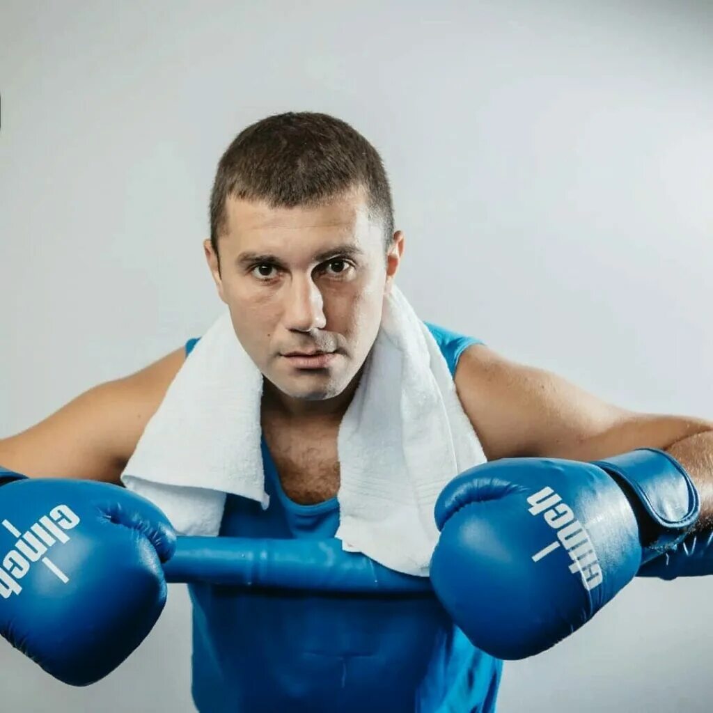 старооскольский боксер никитин. николай королёв боксёр. дмитрий пирог боксер рекорд. богданов бокс псков. боксер владимирович.