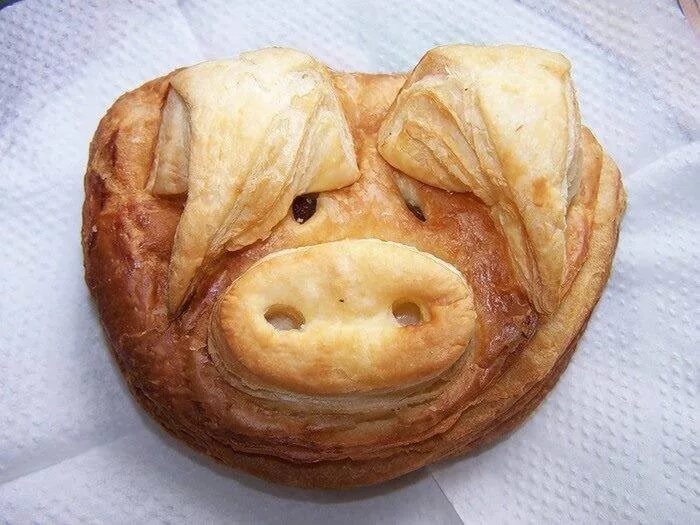 смешные пироги. смешной пирог. пирог веселы. пирог веселы. прикольные пирожки.