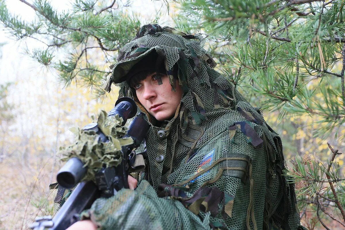 Женщина разведчик