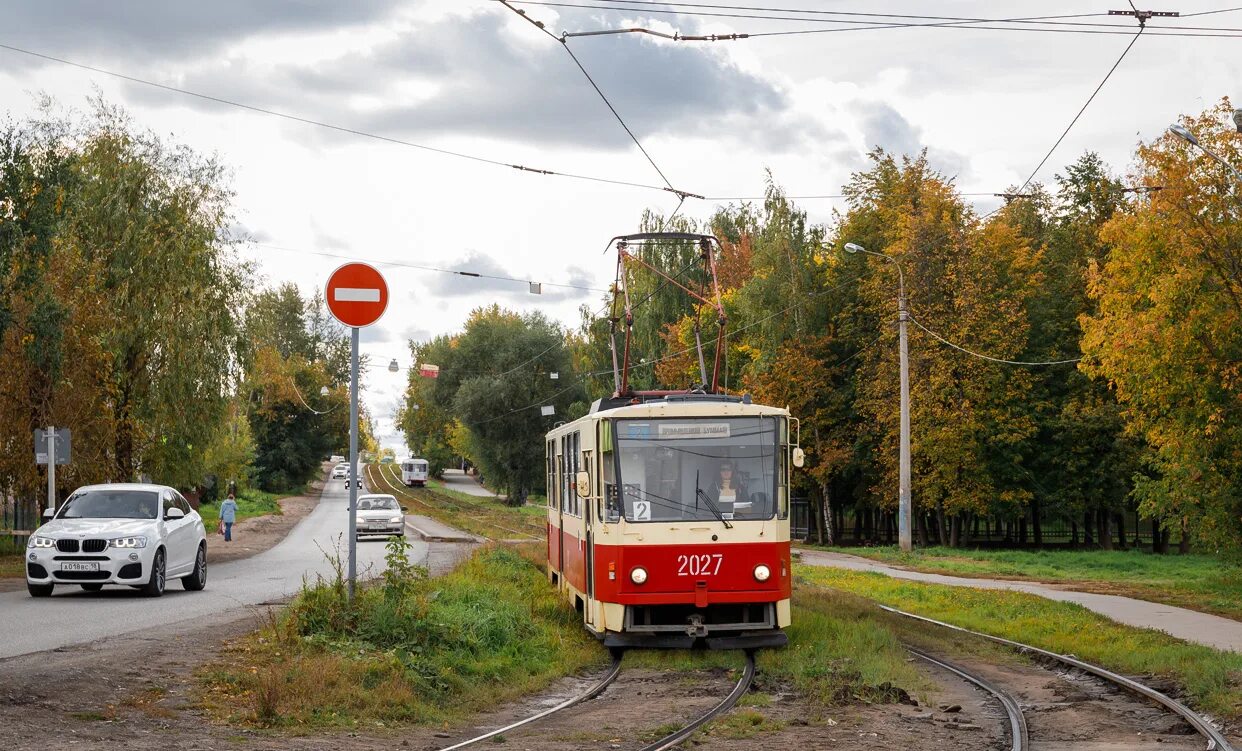 Tatra t6b5 Ижевск. Трамвайное кольцо Ижевск Буммаш. Трамвай 2 Ижевск. Трамвай Ижевск 1300 трамвай Ижевск 1006. Город ижевск трамвай