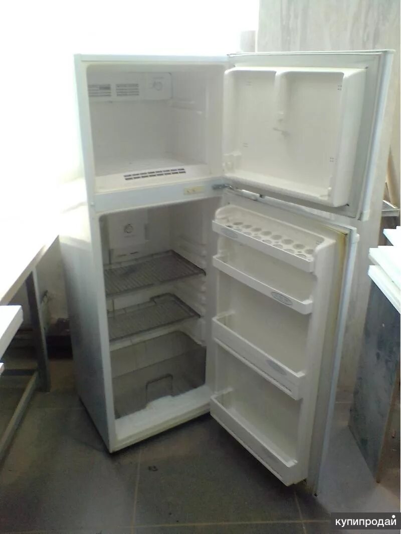 Холодильник н100е. Холодильник задаром. Холодильник даром. Купить б у холодильник в спб