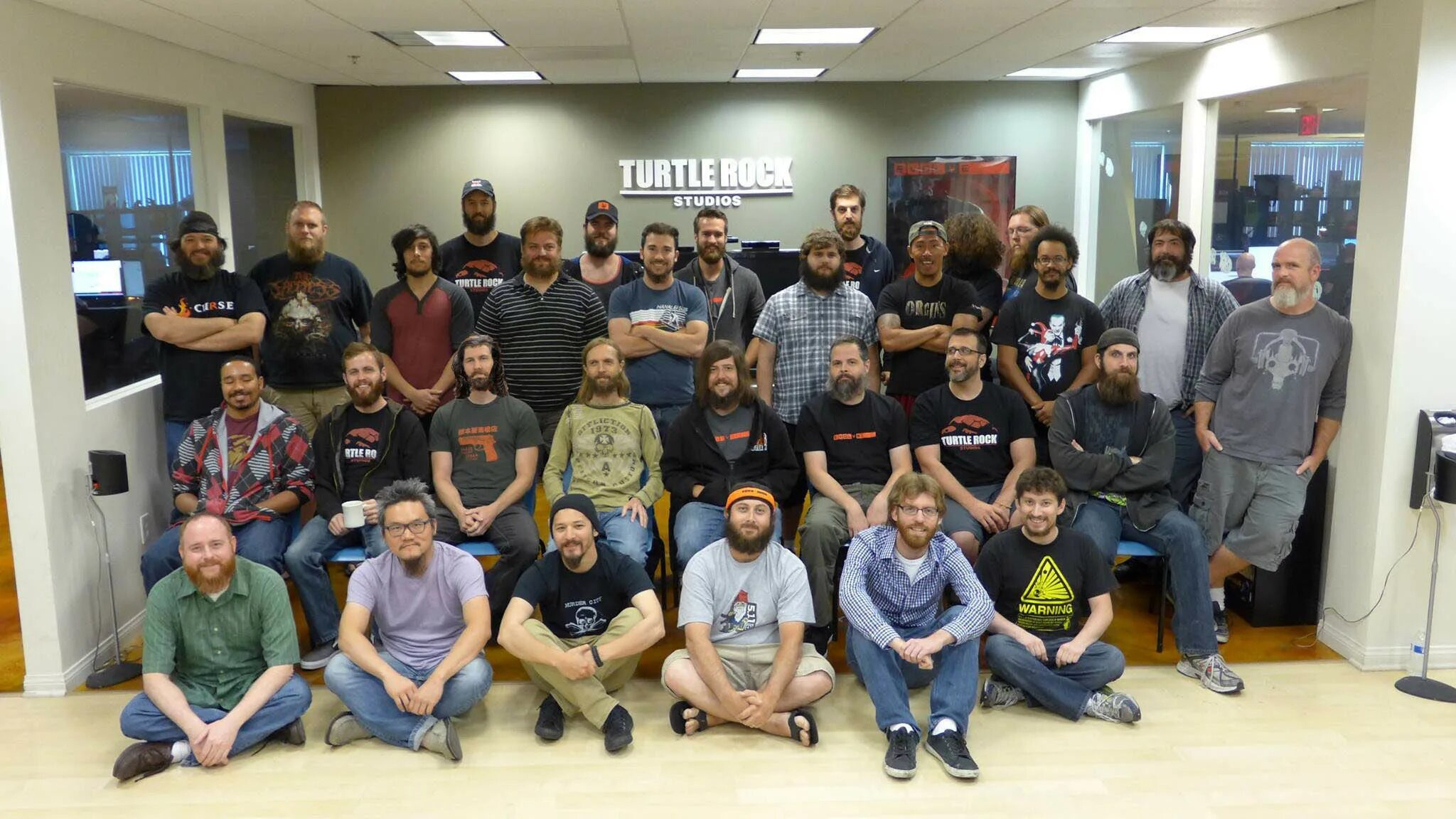 Rock studio. Тартл рок студиос. Turtle rock studios. Turtle rock studios офис. Rock studio логотип.