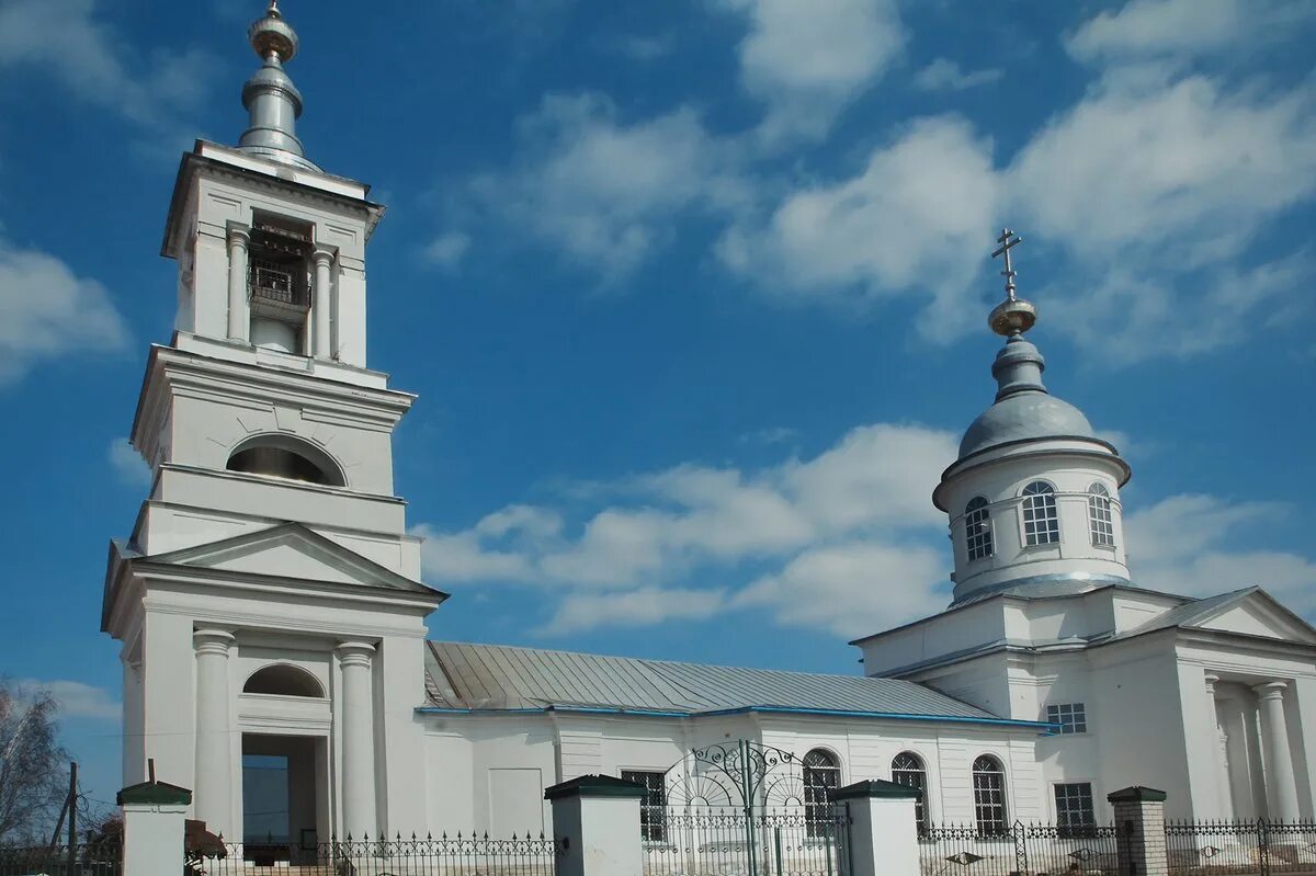 Поселок выкса нижегородская нижегородская область. Церковь Досчатое Выкса. Выксунский район Досчатое Церковь Троицы. Храм Живоначальной Троицы Досчатое поселок. Выксунский район церкви.