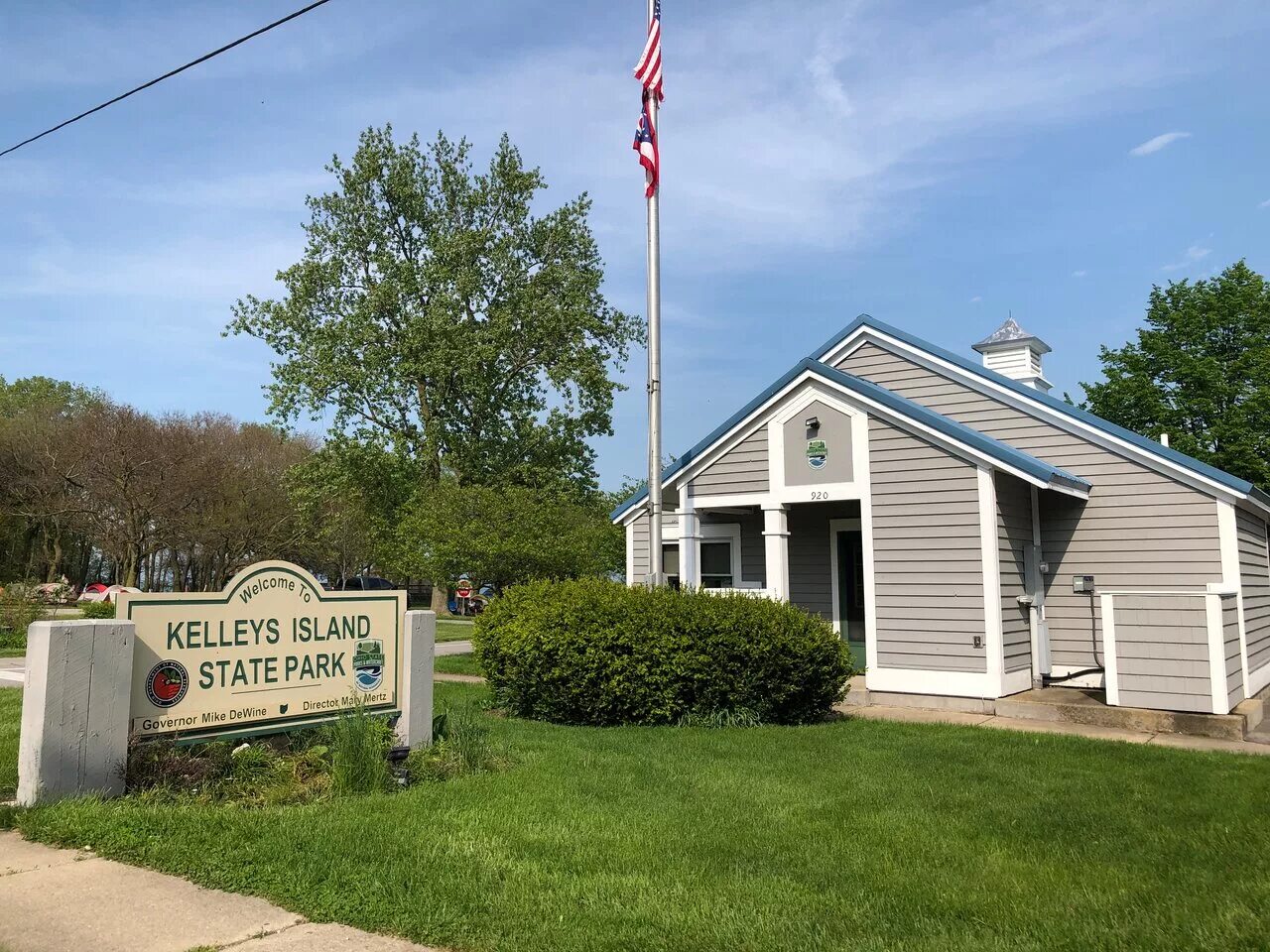 Island state. Стейтен айленд нью-йорк. Wisconsin washington island lighthouse. Остров ангелов сан франциско. Hunt on an island.
