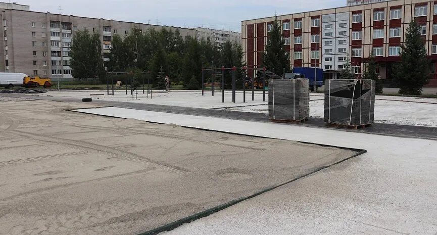 128 барнаул. 128 школа барнаул внутри. Город барнаул школа 128. 128 школа барнаул внутри. Директор школы 128 барнаул.