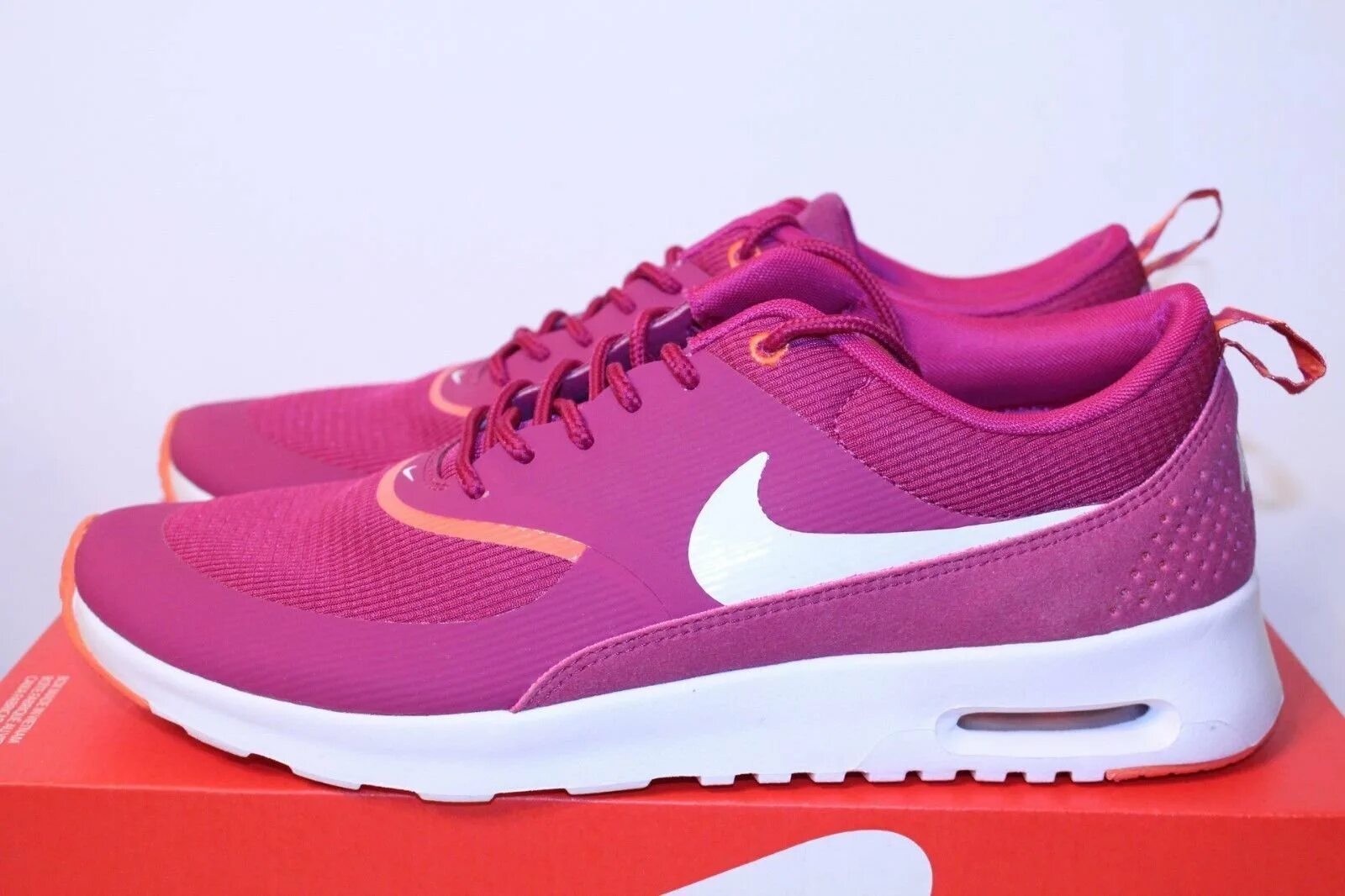 Кроссовки найк АИР Макс Thea. Nike Air Max фиолетовые женские. Кроссовки Nike Air Max Pink. Nike Air Max женские сиреневые. Сиреневые найки