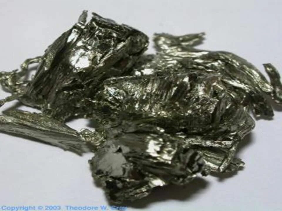 Скандий / Scandium (SC). Европий металл. Ниобий в природе. Мейтнерий фото. Щелочноземельный металл находится в природе в виде