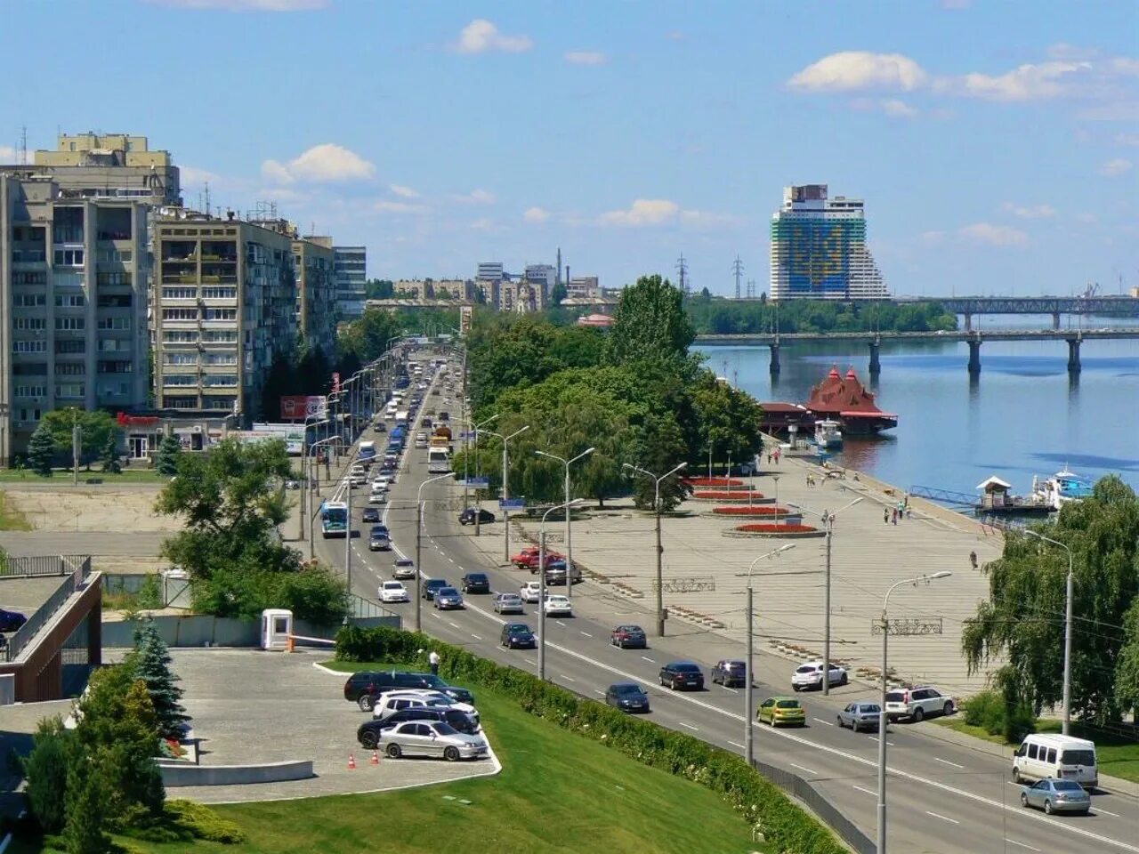 Днепр город набережная. Днепропетровск город. Днепропетровская набережная Днепр. Днепр набережная Победы 118. Б в г днепр