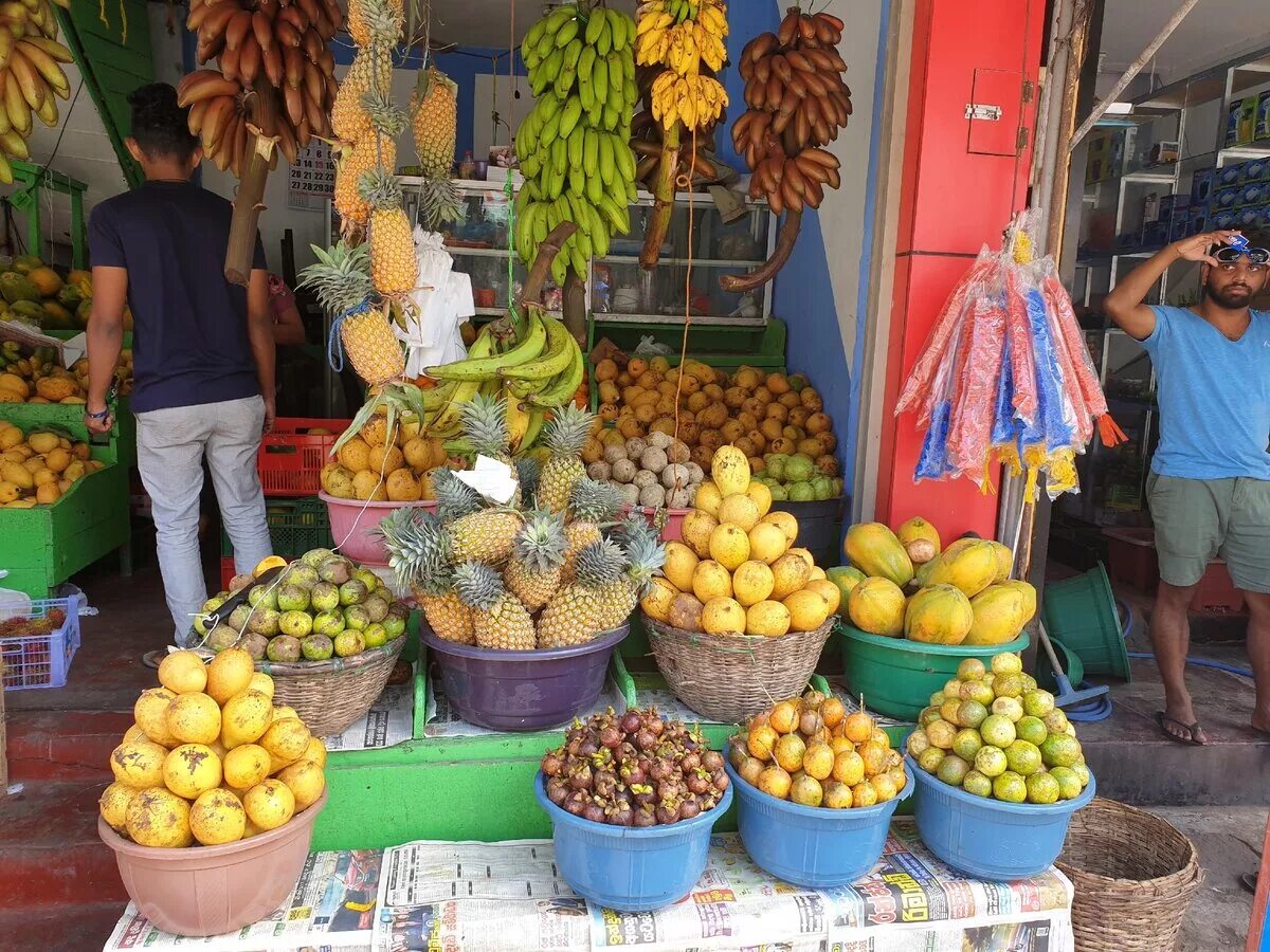 Фрукты шри ланки. Паттайя рынок фруктов. Шри-Ланка фрукты. Пхукет фрукты. Фрукты на Шри Ланке.