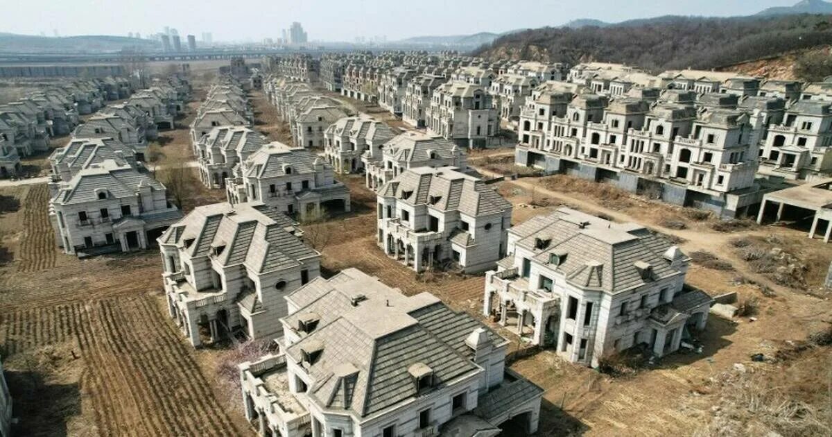 Китайские заброшки. Заброшки китая. Заброшка в китае. Заброшка на китай городе. Китайские заброшки.