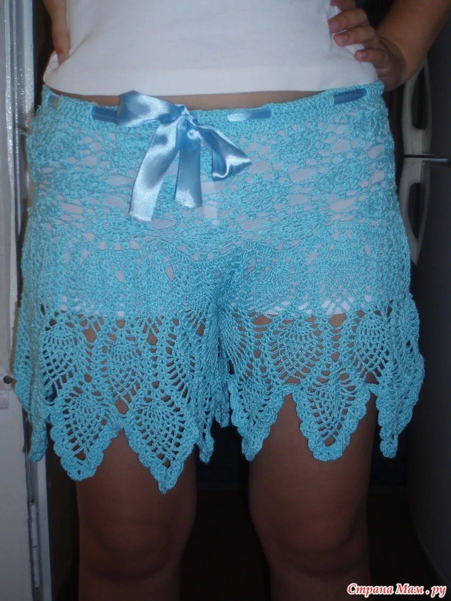 Вязаные шорты крючком. Вязаные шортики для девочек. Шорты крючком для девочки. Вязаные шорты для девочки. Вязаные шортики для девочек.