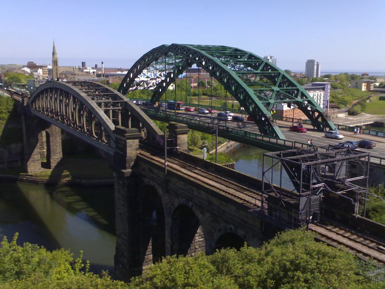 Left bridge