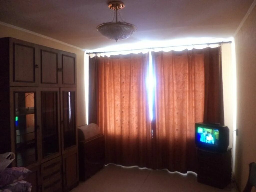 Мегион купить однокомнатную квартиру в свободный 42. Room мегион. Мегион, ул. Хотел мегион империя фото комнат. Аренда квартир мегион.