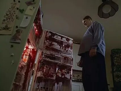 Ужасы красный