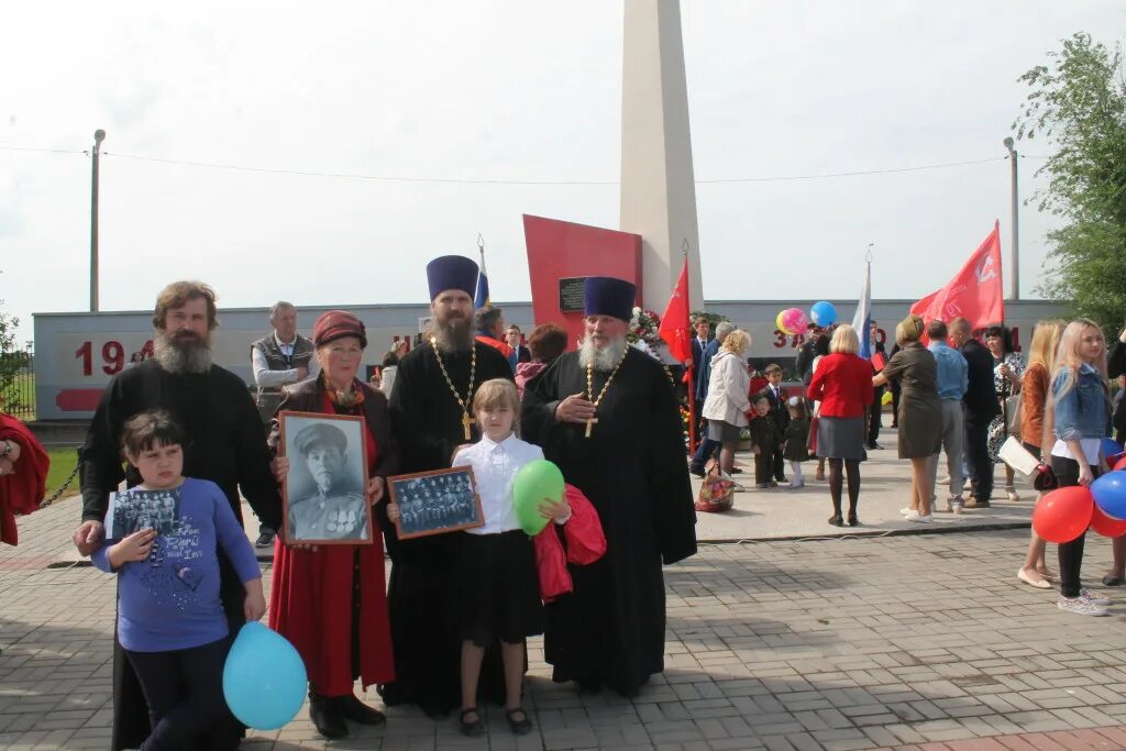 Погода в целине ростовская область на неделю. Покровский храм Целина. Целина Ростовская область храмы. Храм в п.Целина Ростовской. Посёлок Целина Ростовской области.