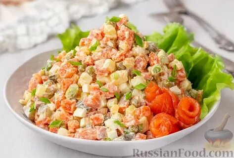 Салат вареной форелью