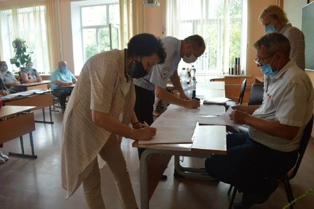 Проверила учреждения образование