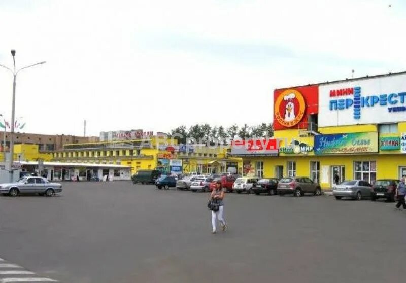 Подсолнухи бульвар. Торговый центр подсолнухи бульвар рокоссовского. рынок подсолнухи метро бульвар рокоссовского. подсолнух тц москва бульвар рокоссовского. подсолнух метро бульвар рокоссовского.