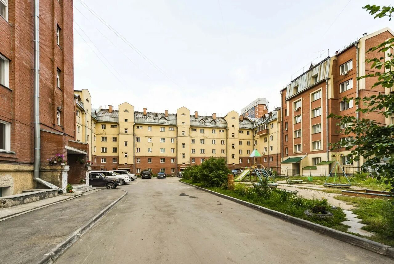 Лермонтова 43 новосибирск. Глобус бердск. Гостиница глобус новосибирск. Г новосибирск ул лермонтова 43/1. Каменская 86.