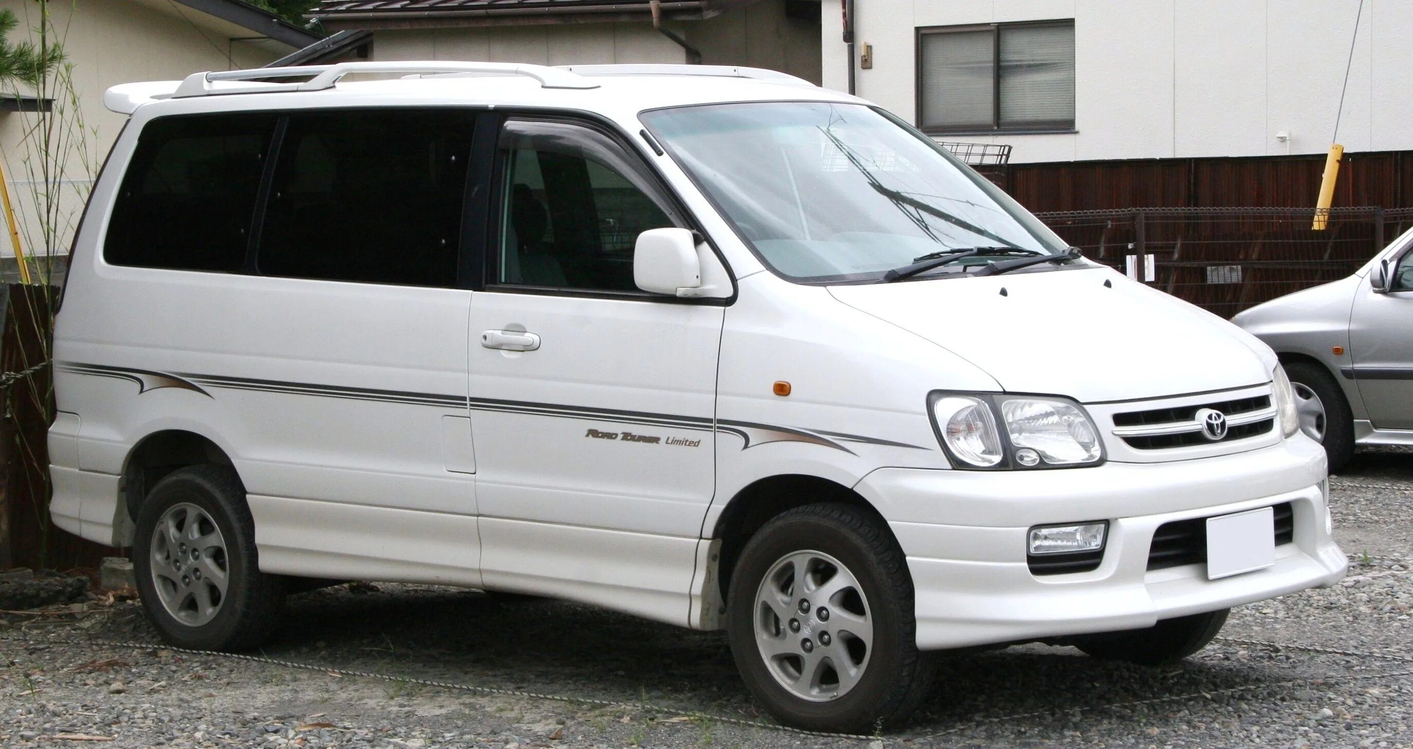 Тойота Town Ace Noah. Toyota Town Lite Ace Noah. Toyota Noah Lite Ace Road Tourer. Тойота Таун Эйс Ноах.