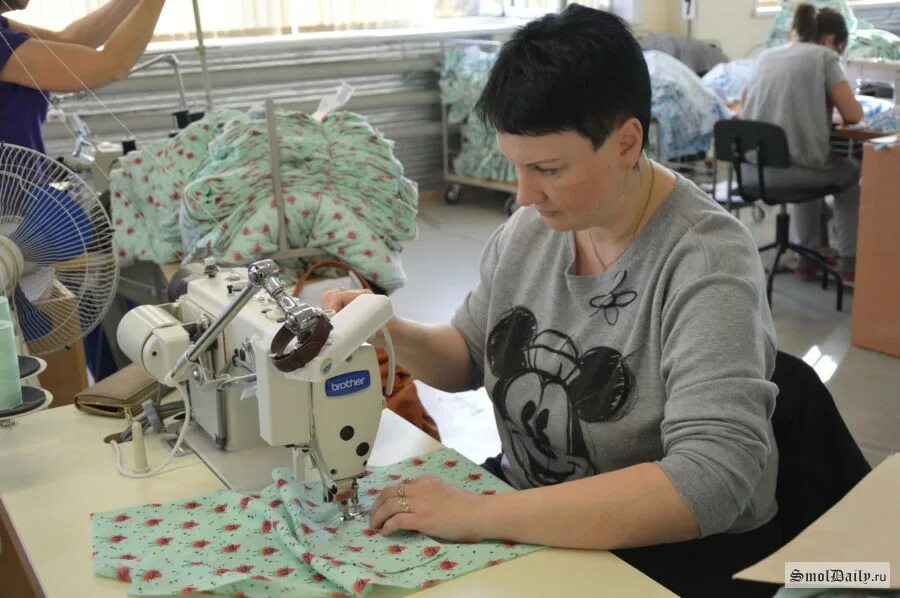 смоленская фабрика шарм. швейная фабрика вязьма. лоран дюбюш ледванс. пластик репаблик вязьма. завод по производству антисептиков.