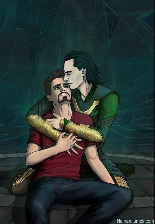 Тор локи старк. Локи и старк. Локи и тони яой. Локи и старк. Яой слэш тони старк локи.