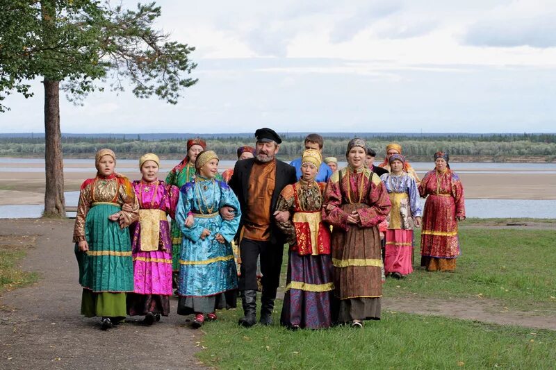 Есть ли республика коми. Коми Республика народы Коми. Коренной народ Республики Коми. Традиционная культура Коми-ижемцев. Коми зыряне.