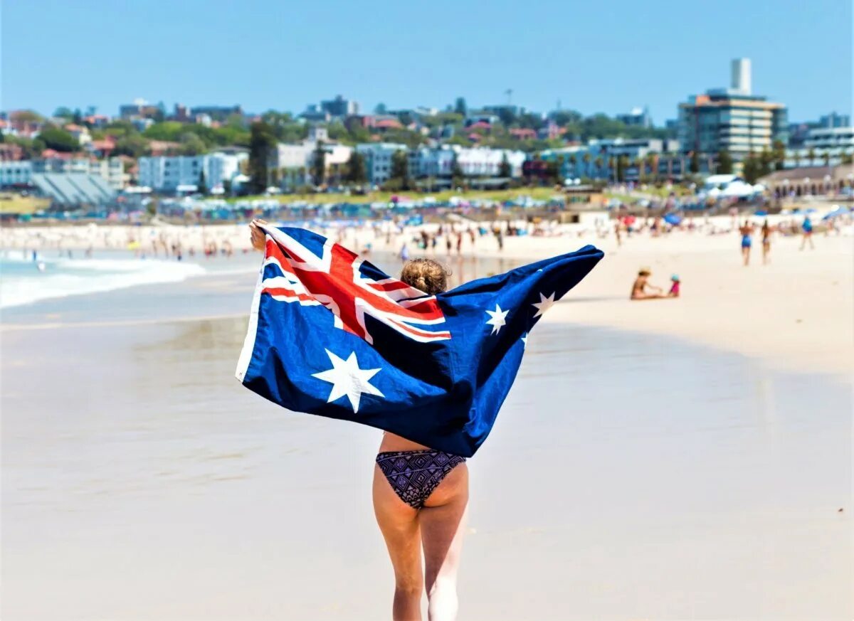Почему говорит австралия. Сидней девушки. Сидней флаг. Манингрида Австралия. Популярные вещи Австралии.