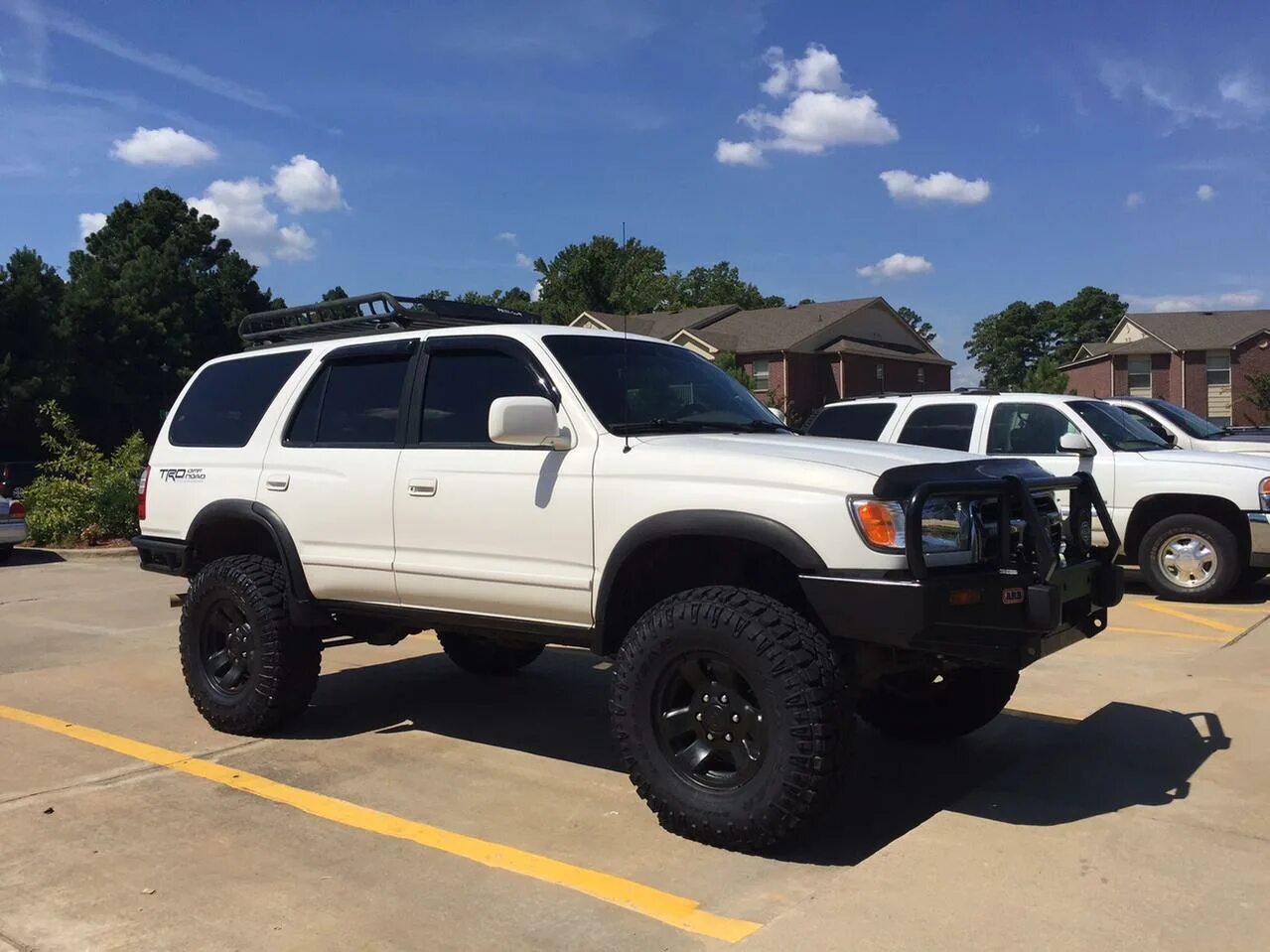 Тойота 4 раннер 2022. Toyota 4runner 185. Тойота 4runner 2002. Шины toyota 4runner. Шины toyota 4runner.