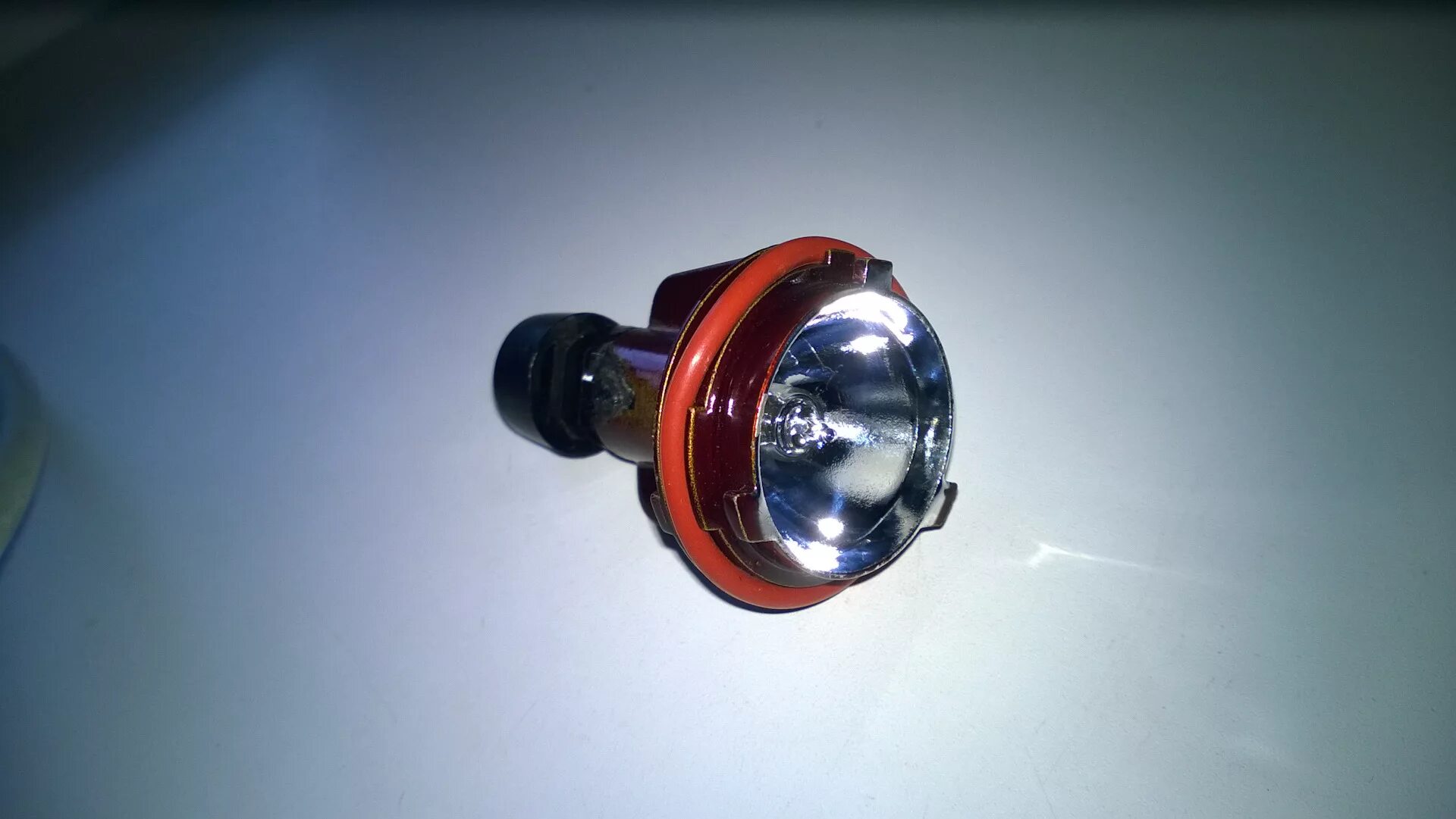 Бмв е39 лампочка ближнего света. Лампа ксенон бмв x5 e70. Бмв х5 лампы. Лампочки ближнего света бмв х5 е53. Бмв х5 лампы.