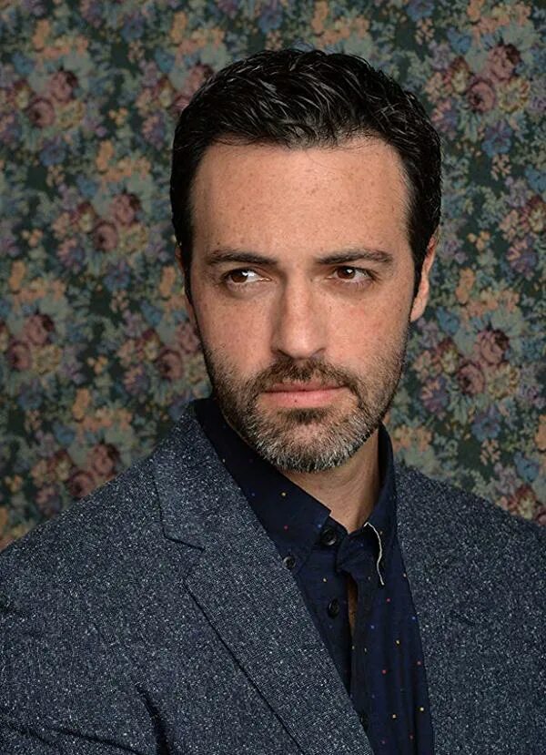 Reid scott. Рейд скотт. рэйди исполнитель. рейд скотт фото. scott reid (politician).