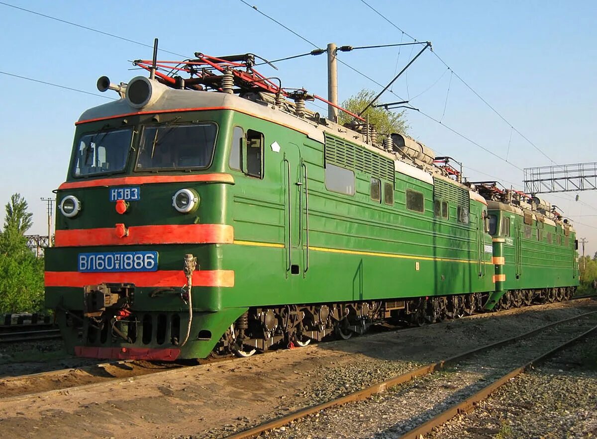 Г балашиха мкр ольгино ул главная д 2. Вл60 электровоз. Г балашиха мкр ольгино ул главная д 2. Малахит железнодорожный. Поезд малахит нижний тагил.