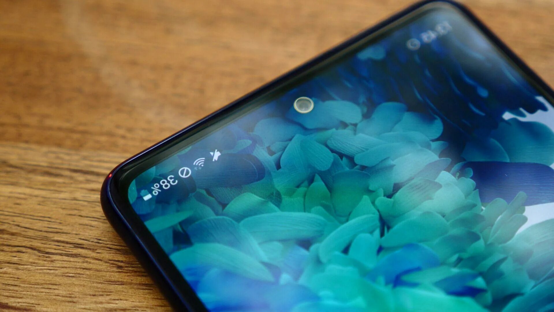 Самсунг 2022 новинки. Samsung galaxy s20 fe экран. Samsung galaxy s20 fe. Самсунг галакси с 20 fe. Galaxy s20 fe экран.