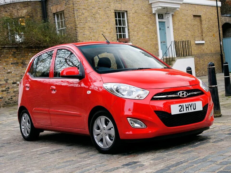 2023 Hyundai i10. Hyundai i10 Red. Hyundai i10 2008. Хендай i10 2012.