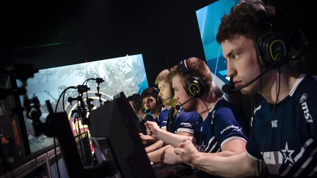 Комплексити киберспорт. Комплексити киберспорт. Team vitality — complexity. Комплексити кс го 2020. Кибер футбол ставки.