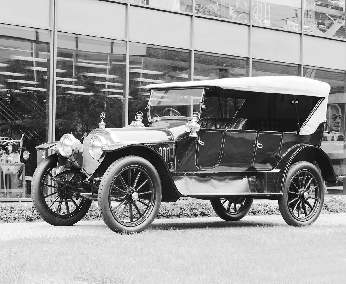 1 автомобиль мерседес. Мерседес Бенц 1910 года. Mercedes-Benz Daimler. Мерседес Даймлер. Mercedes Benz 1923.